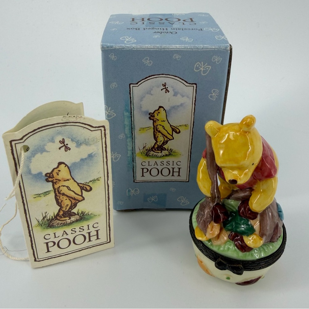 NEW Midwest of Cannon Falls Disney Classic Pooh October Porcelain Hinged Box